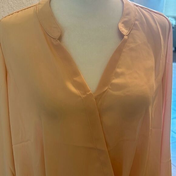 Krisa Women's M Surplice Long Sleeve Blouse Ballet Pink Crossover Wrap Top New - Picture 3 of 11